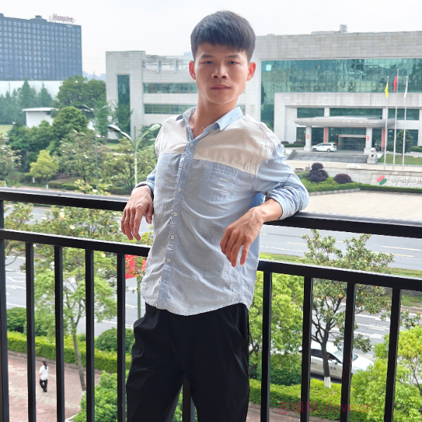 湖南28岁单身帅哥真诚找对象-铁岭征婚相亲网